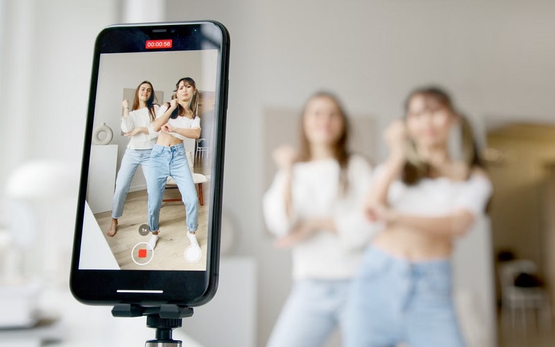 Nhiều nhà sáng tạo nội dung đang sử dụng dịch vụ tăng View TikTok